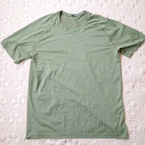 Lululemon Metal Vent T Shirt Sage Green Crew Neck Short Raglan Sleeve Men XL